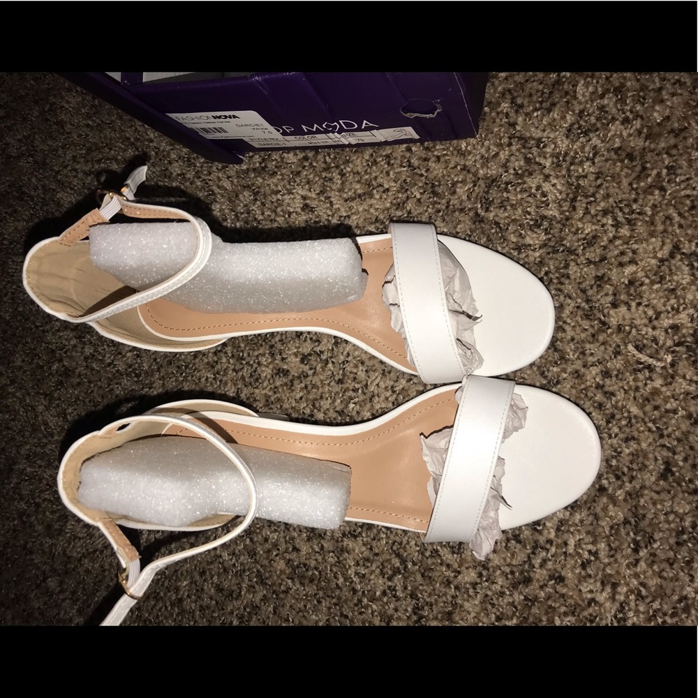 Always a classic heeled sandal